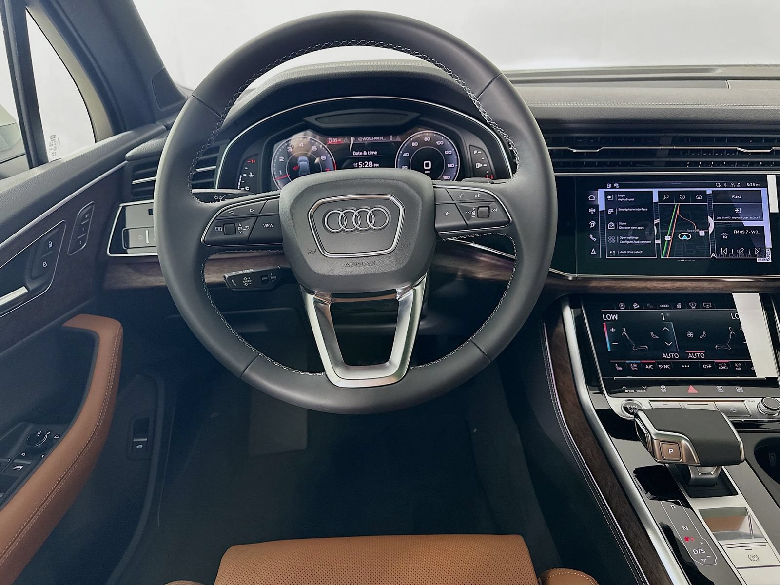 New 2026 Audi Q7 3.0T Prestige AWD/4WD image 16