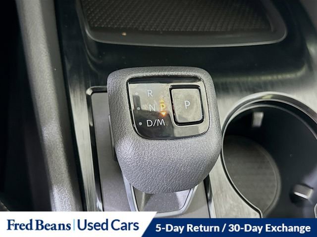 Used 2025 Nissan Rogue SV image 18