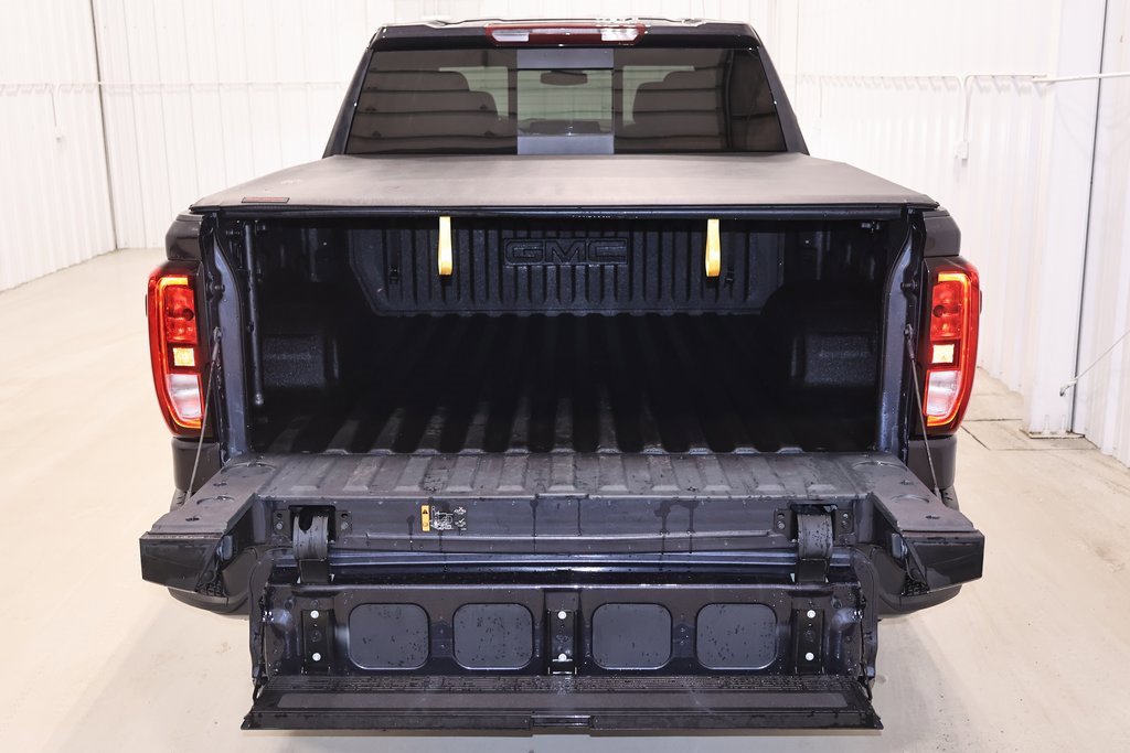 Used 2025 GMC Sierra 1500 Elevation w/ Elevation Premium Package image 37