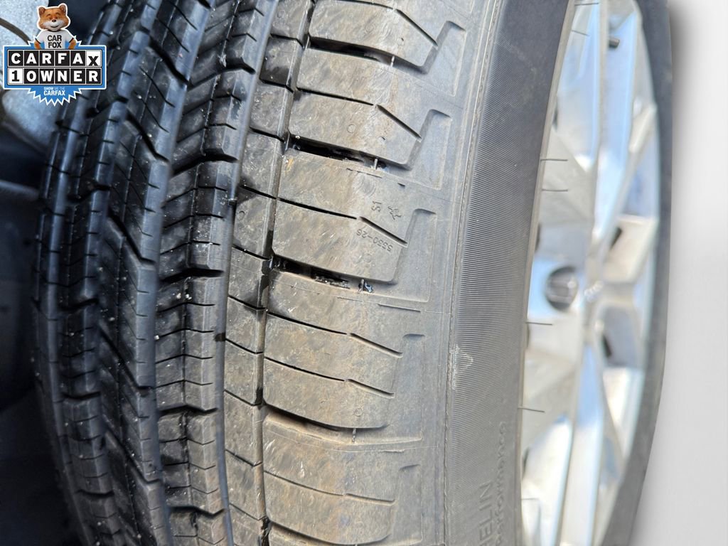 Used 2023 Jeep Grand Cherokee L Limited AWD/4WD image 19