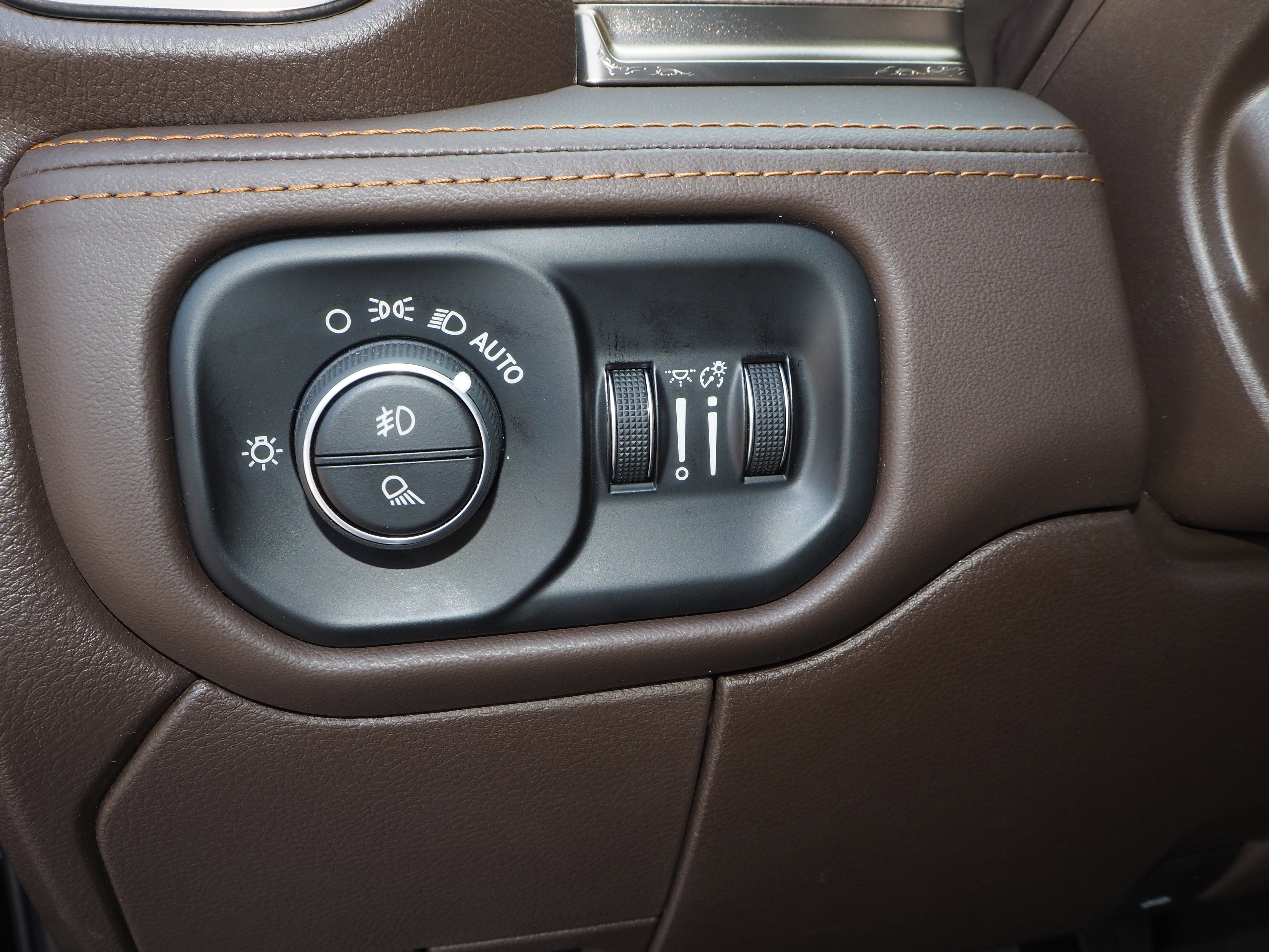 New 2025 RAM 2500 Limited AWD/4WD image 27
