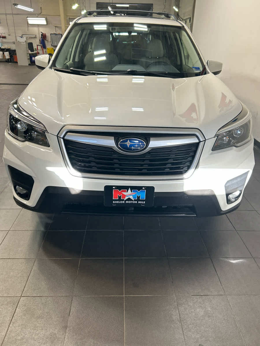 Used 2021 Subaru Forester Premium AWD/4WD image 3