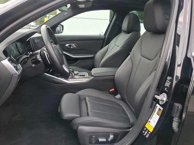 Used 2021 BMW 330i xDrive Sedan w/ Convenience Package AWD/4WD image 14