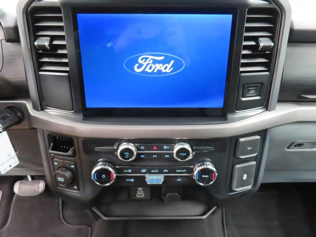 Used 2025 Ford F150 XLT w/ Equipment Group 301A Standard image 17