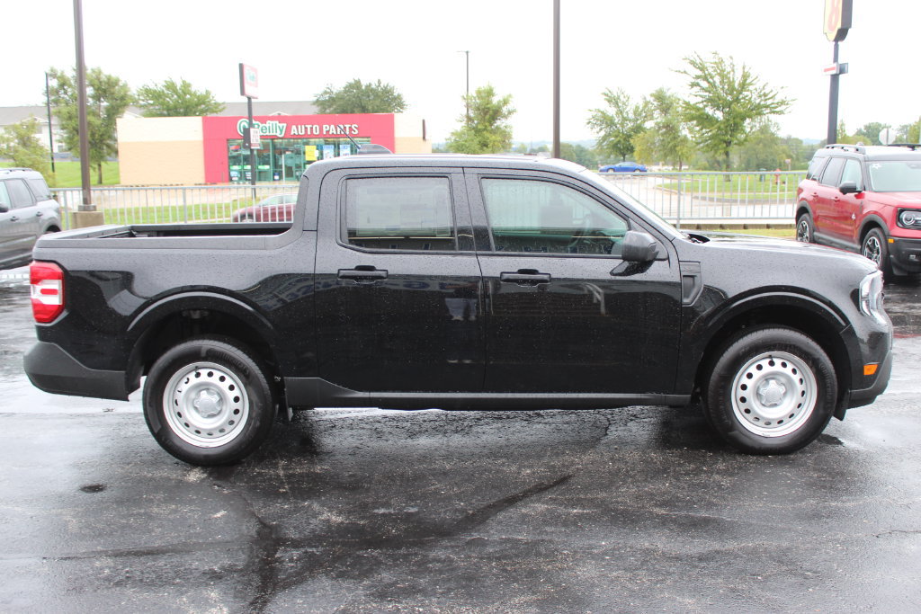 New 2026 Ford Maverick XL w/ Equipment Group 101A AWD/4WD image 6