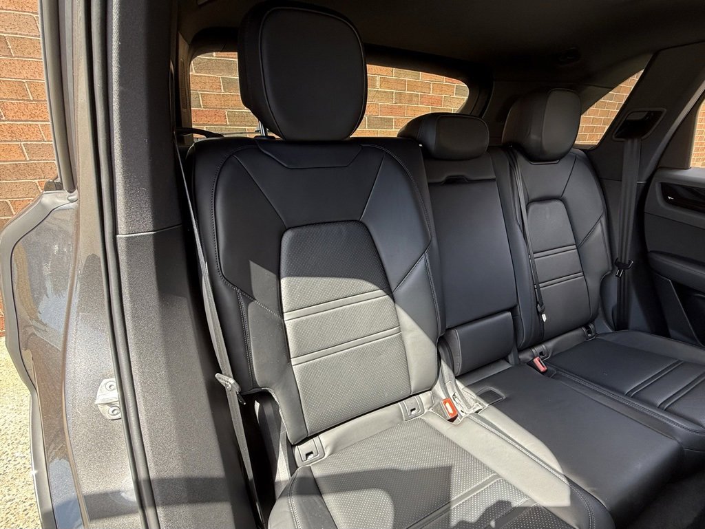 Certified 2023 Porsche Cayenne image 22