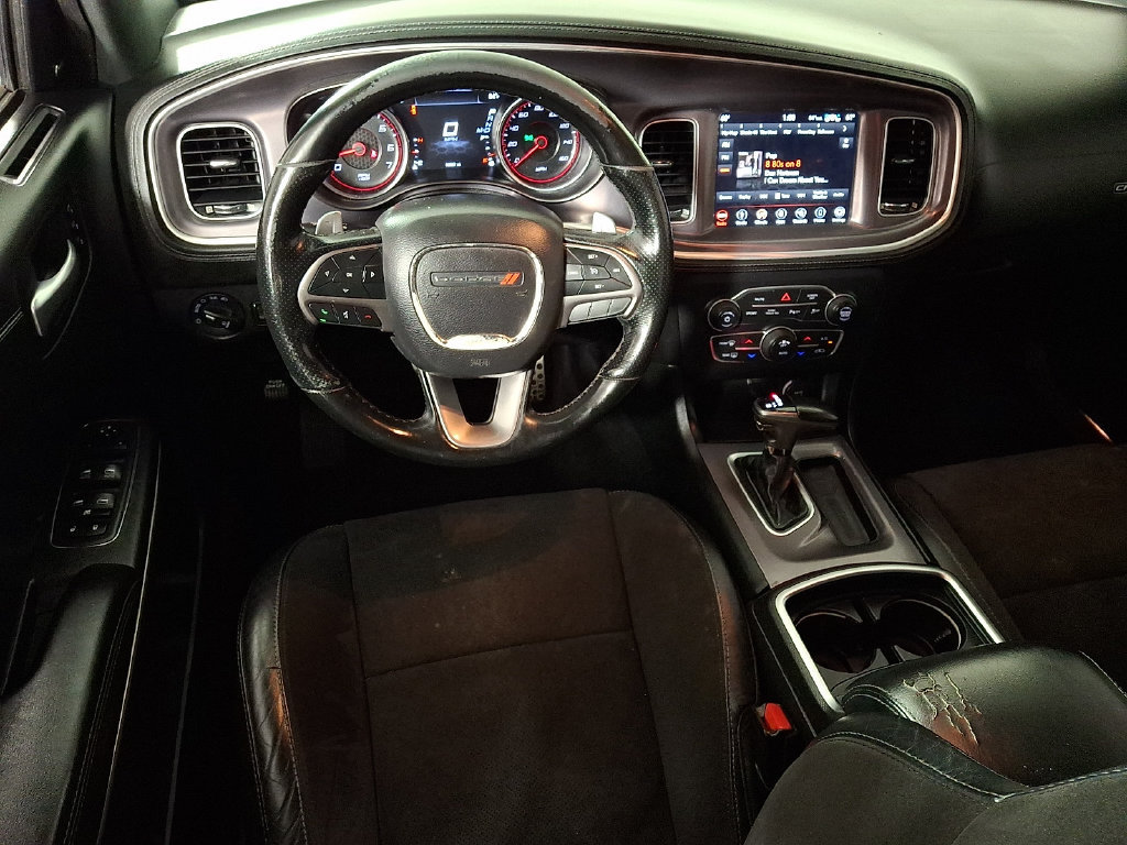 Used 2019 Dodge Charger R/T w/ Plus Group RWD image 2
