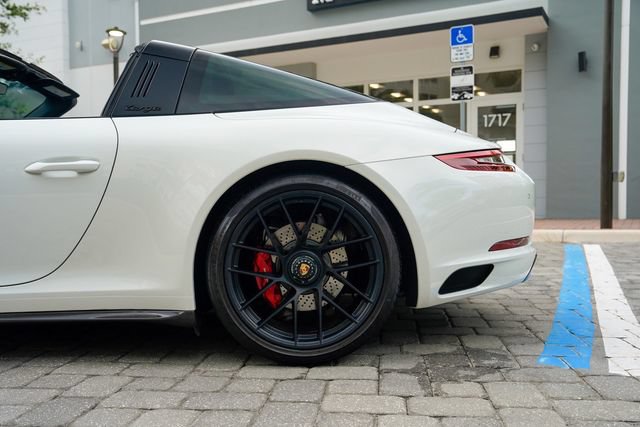 Used 2018 Porsche 911 Targa 4 GTS AWD/4WD image 16