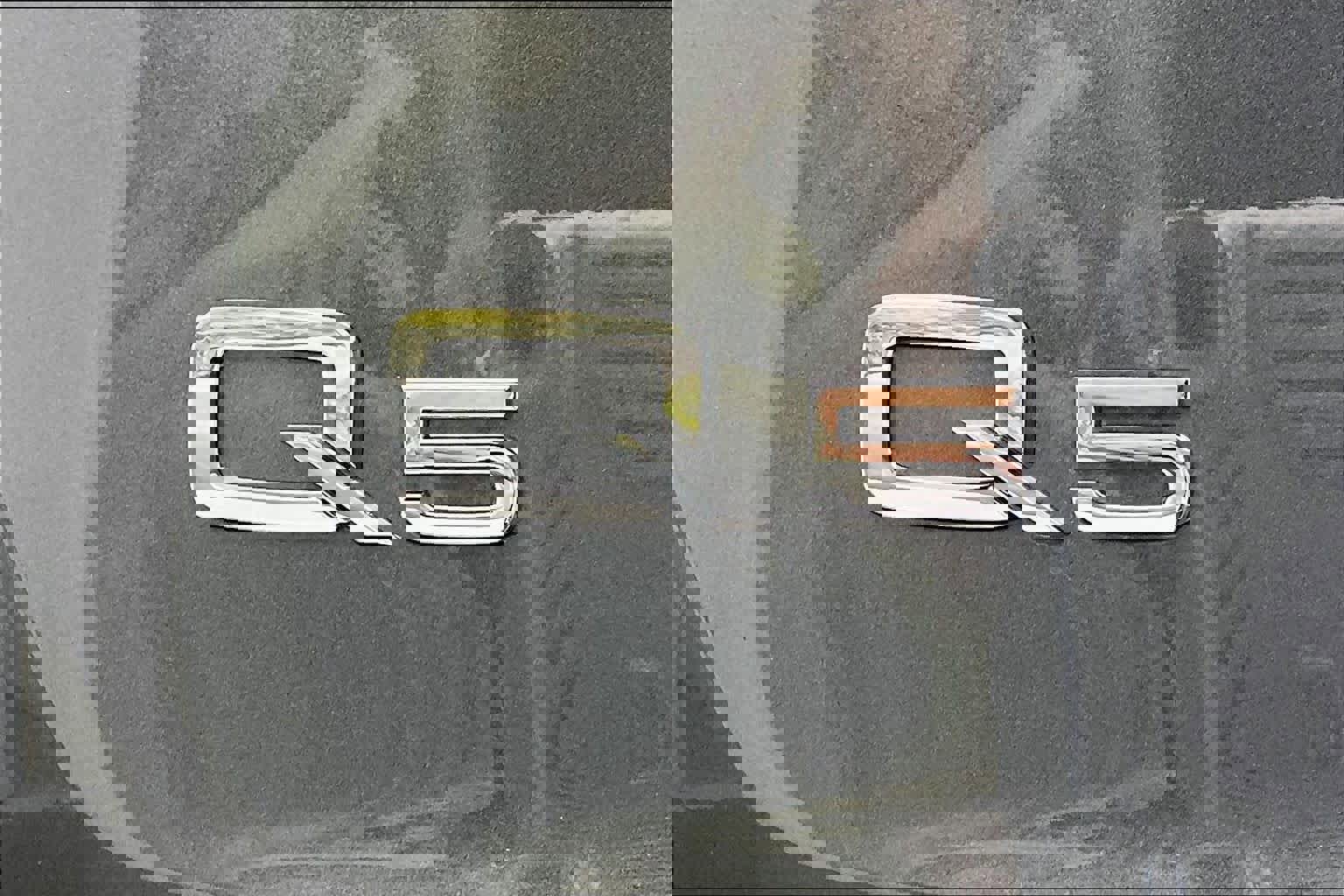 Certified 2025 Audi Q5 2.0T Premium Plus w/ Premium Plus Package image 32