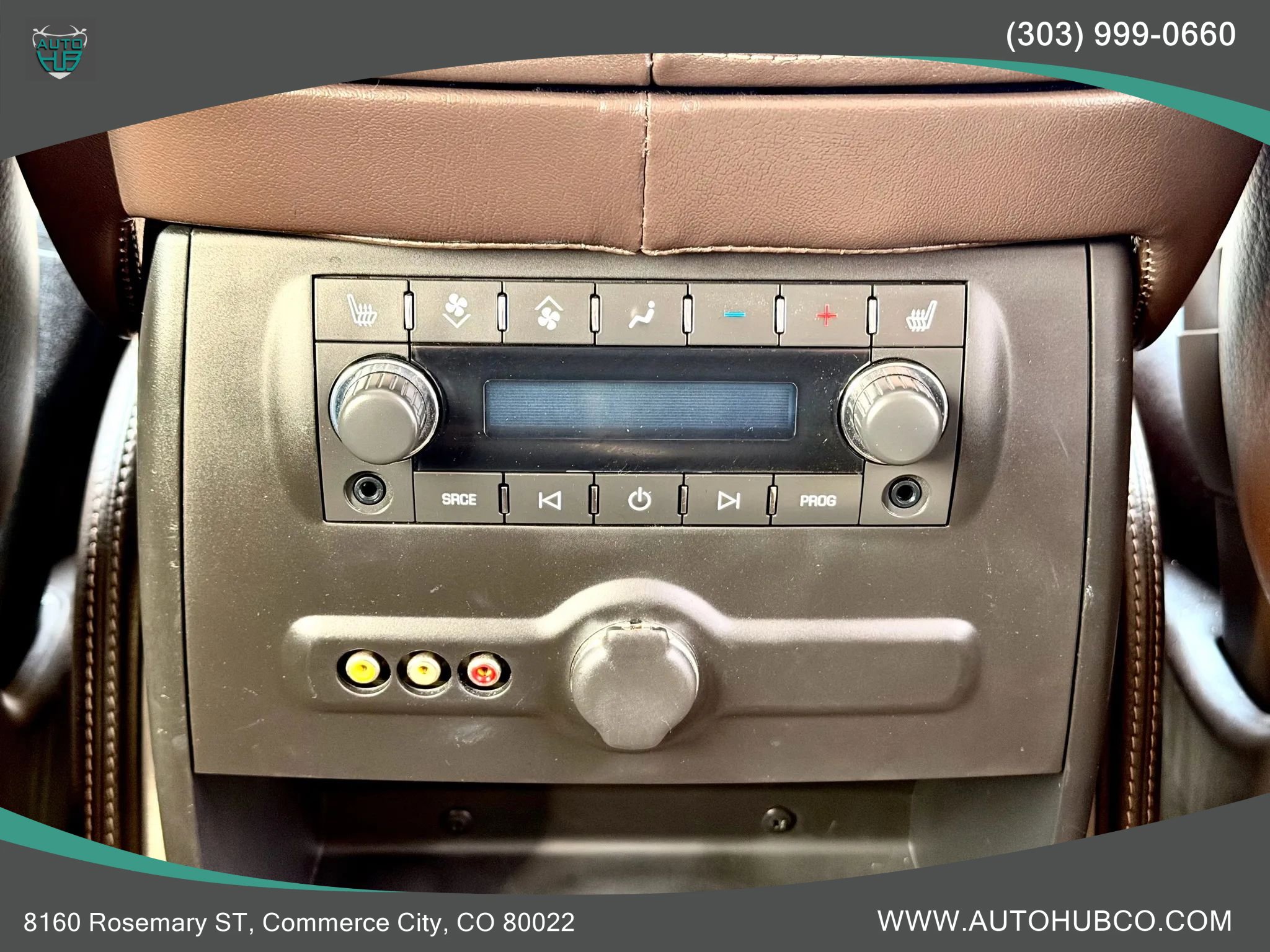 Used 2014 Cadillac Escalade Platinum image 17