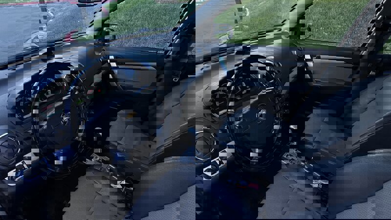 Used 2011 Chevrolet Aveo LT image 7