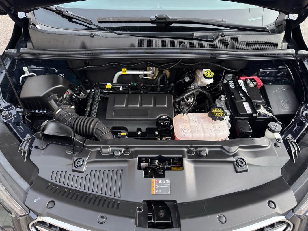 Used 2021 Buick Encore Preferred image 36