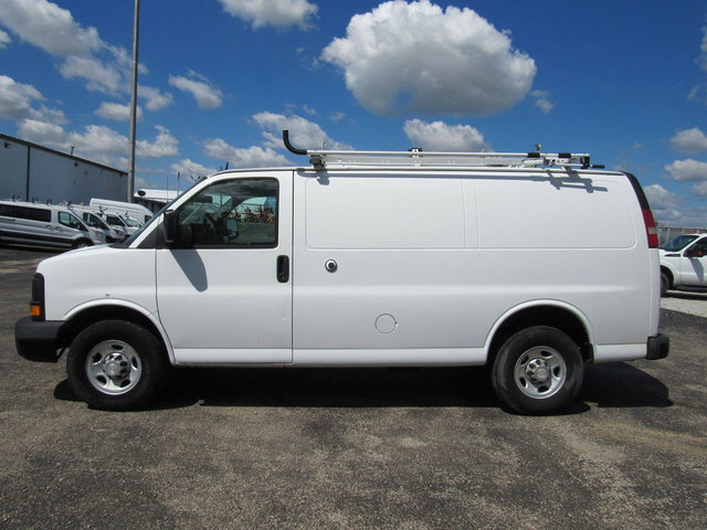 Used 2015 Chevrolet Express 2500 RWD image 6