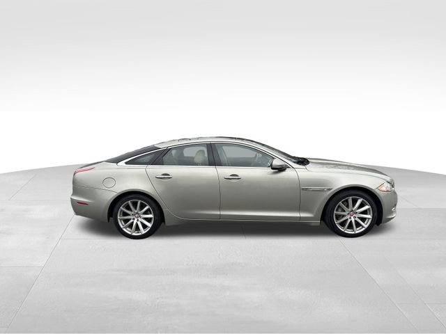 Used 2014 Jaguar XJ AWD image 6