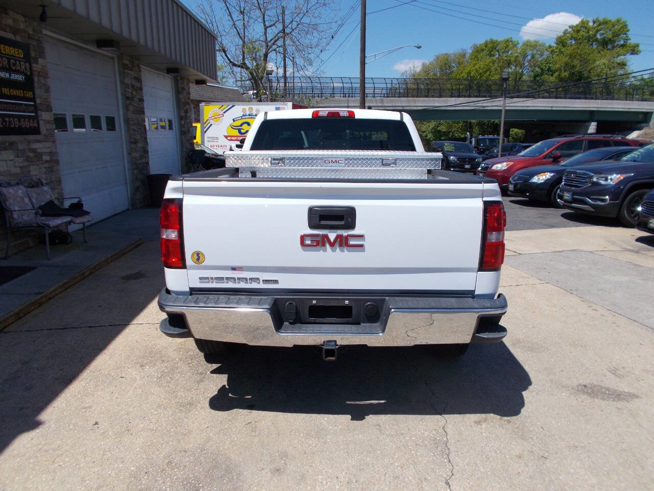 Used 2019 GMC Sierra 1500 Limited w/ Sierra Convenience Package AWD/4WD image 4
