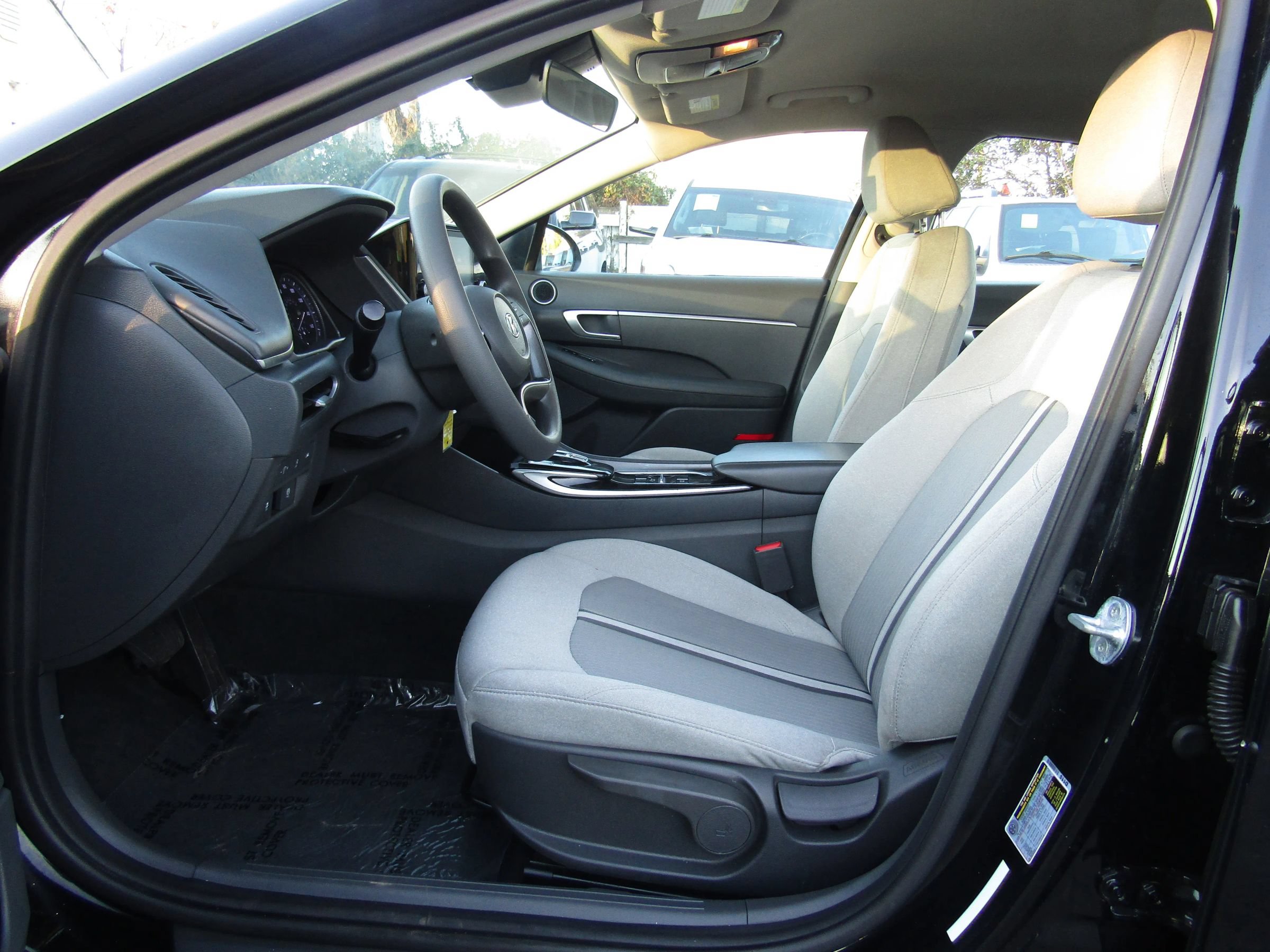 Used 2022 Hyundai Sonata SE FWD image 14