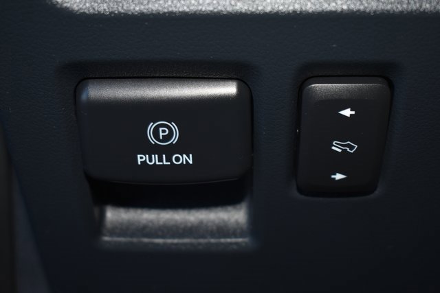 Used 2022 Ford F150 Lariat w/ Equipment Group 502A High image 19