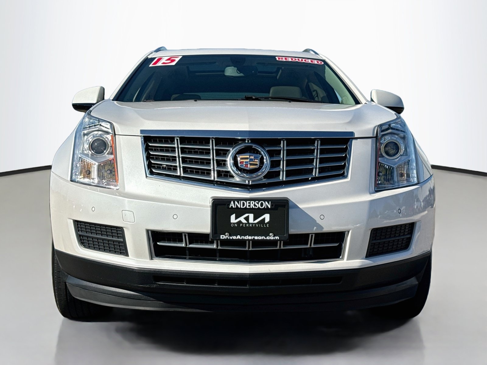 Used 2015 Cadillac SRX Luxury AWD/4WD image 2
