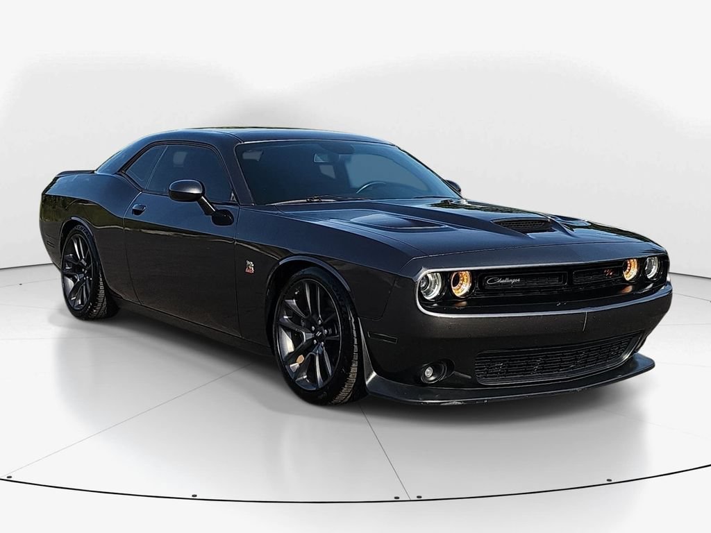 Used 2020 Dodge Challenger R/T Scat Pack w/ Driver Convenience Group RWD image 3