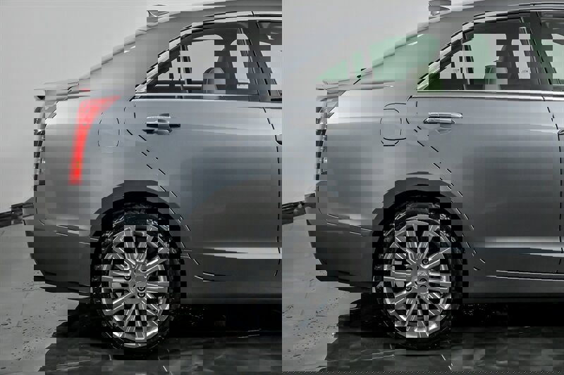 Used 2018 Cadillac ATS Luxury w/ Safety and Security Package image 11