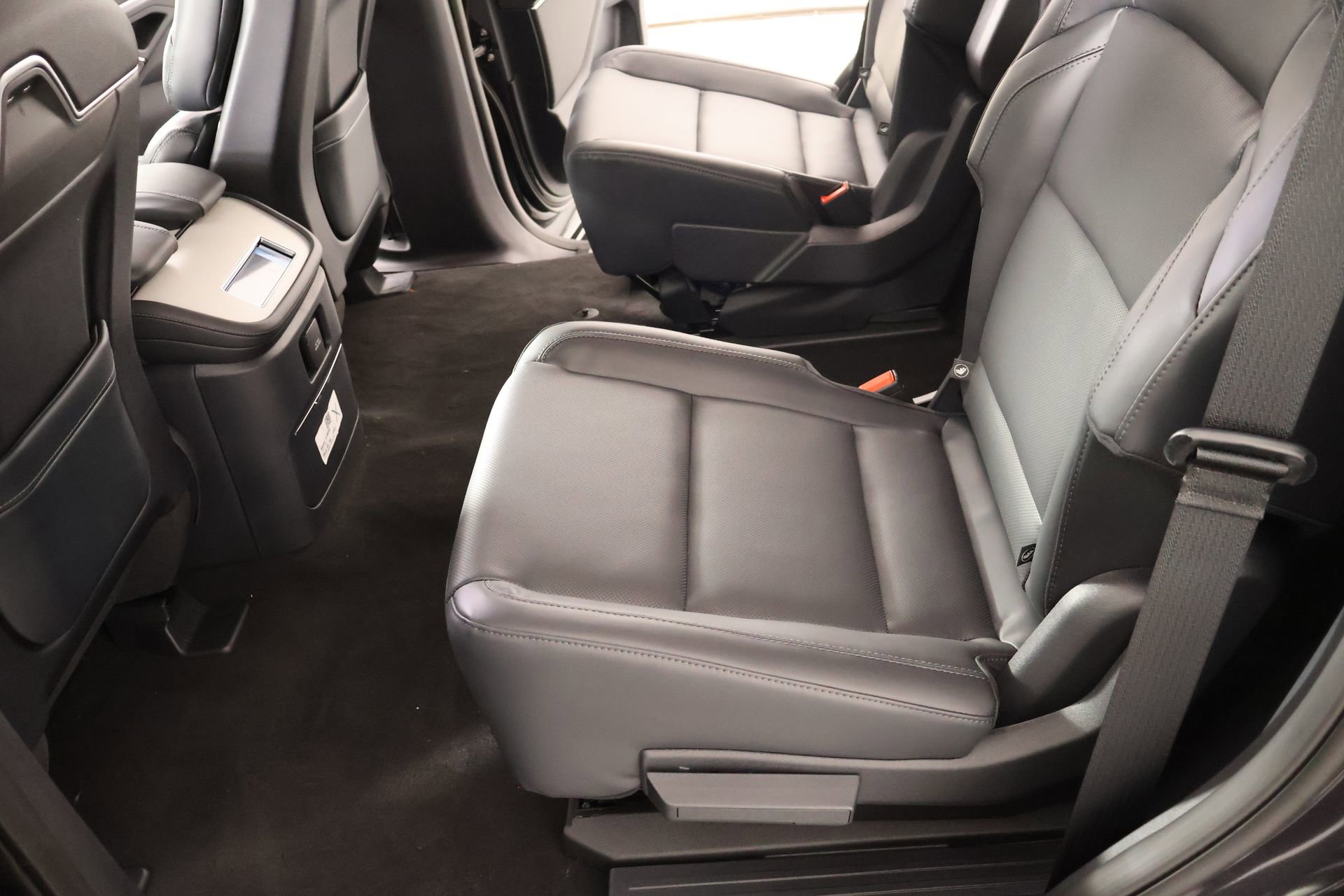 New 2026 Lincoln Navigator Premiere image 12