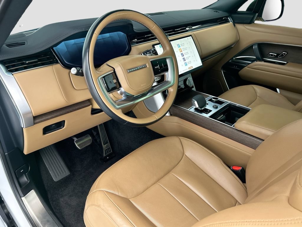 Used 2023 Land Rover Range Rover SE AWD/4WD image 9