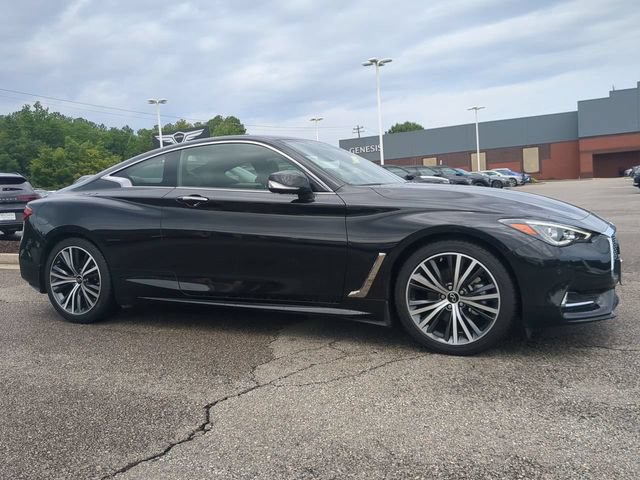 Used 2021 INFINITI Q60 3.0t Luxe w/ Essential Package AWD/4WD image 1