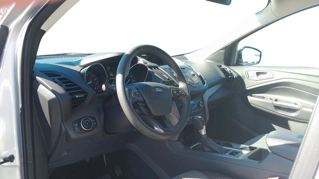 Used 2017 Ford Escape SE image 20