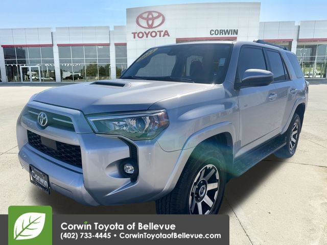 Certified 2024 Toyota 4Runner TRD Off-Road AWD/4WD image 7