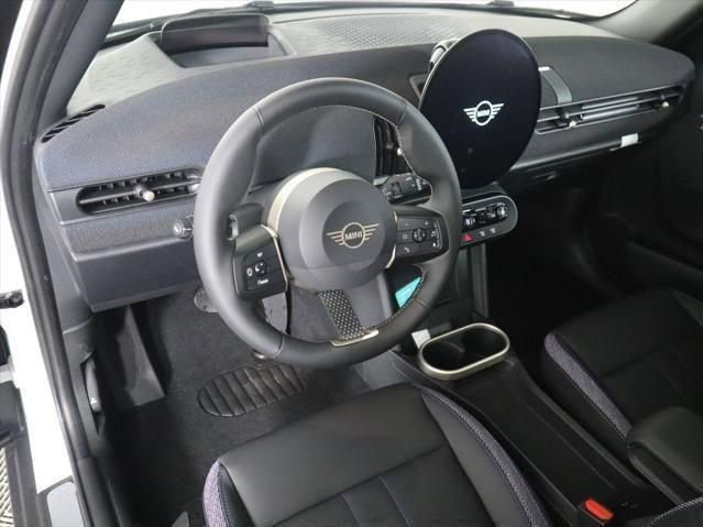 New 2026 MINI Cooper 4-Door Hardtop image 7