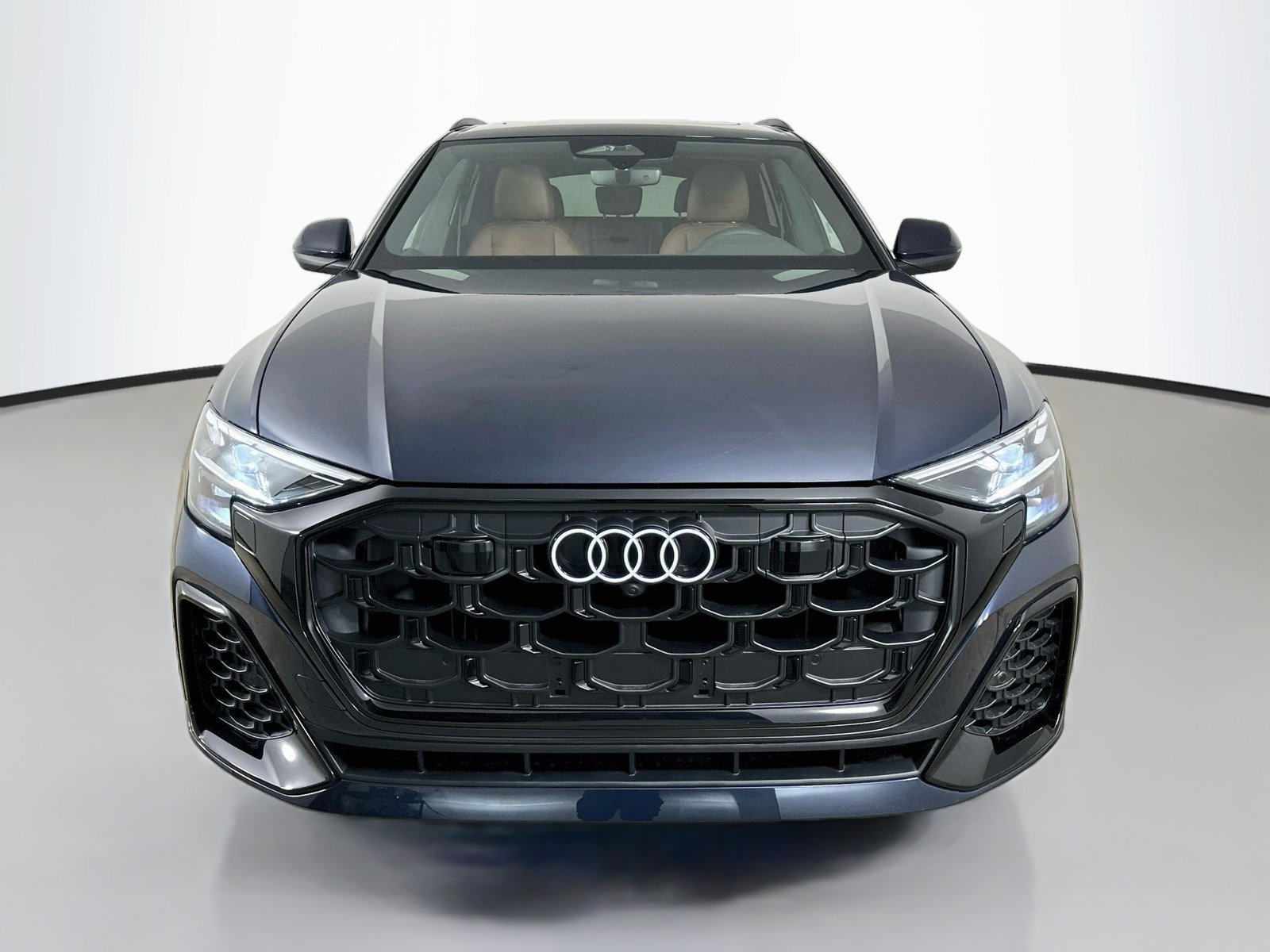 New 2027 Audi Q8 Premium Plus AWD/4WD image 2
