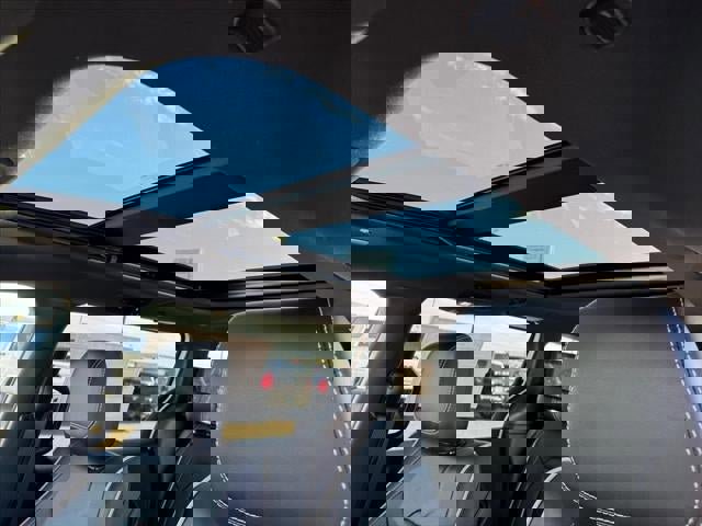 New 2026 Chrysler Pacifica Limited w/ Trailer Tow Group image 30