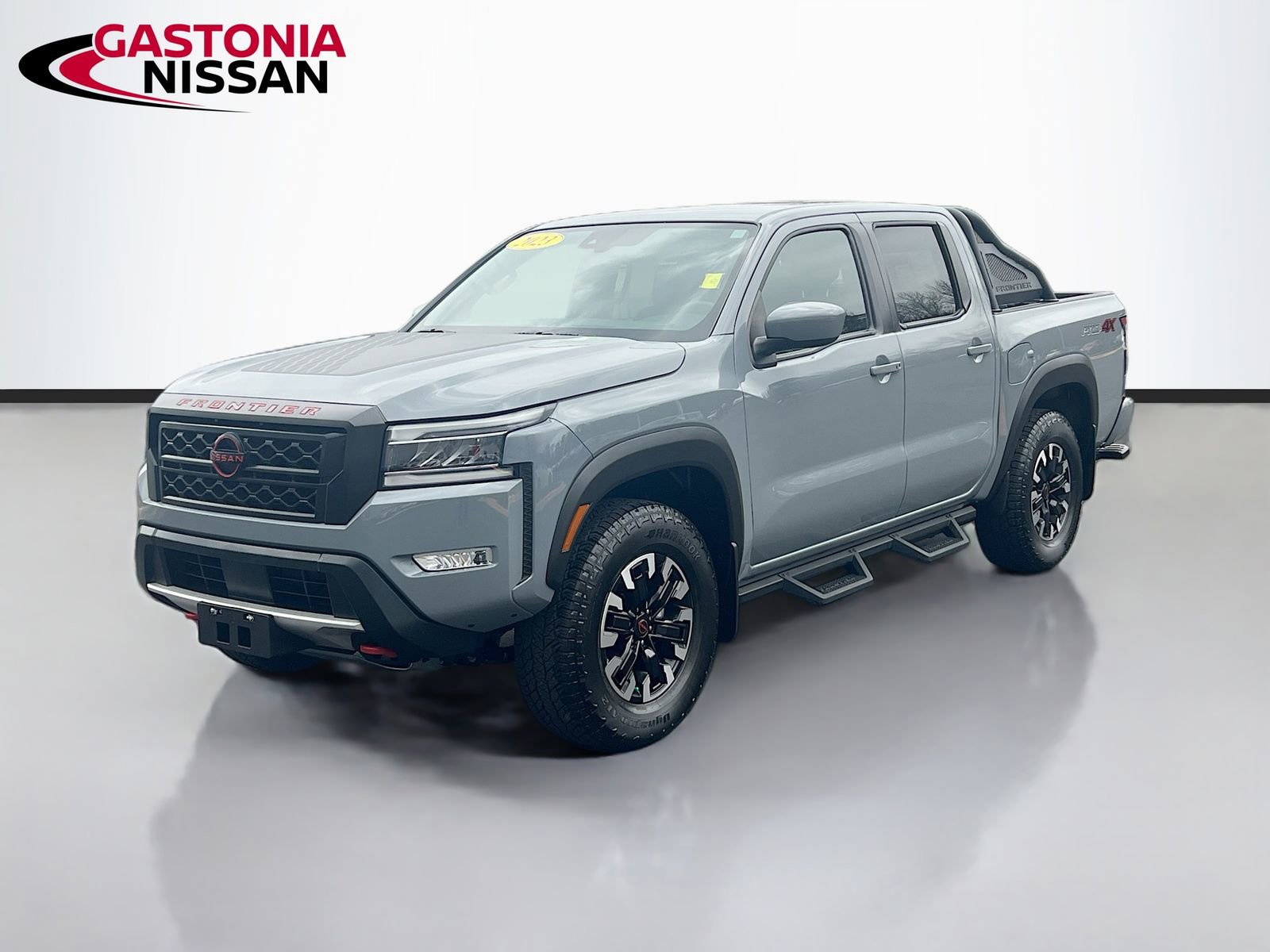 Used 2023 Nissan Frontier PRO-4X w/ Tow Package image 3