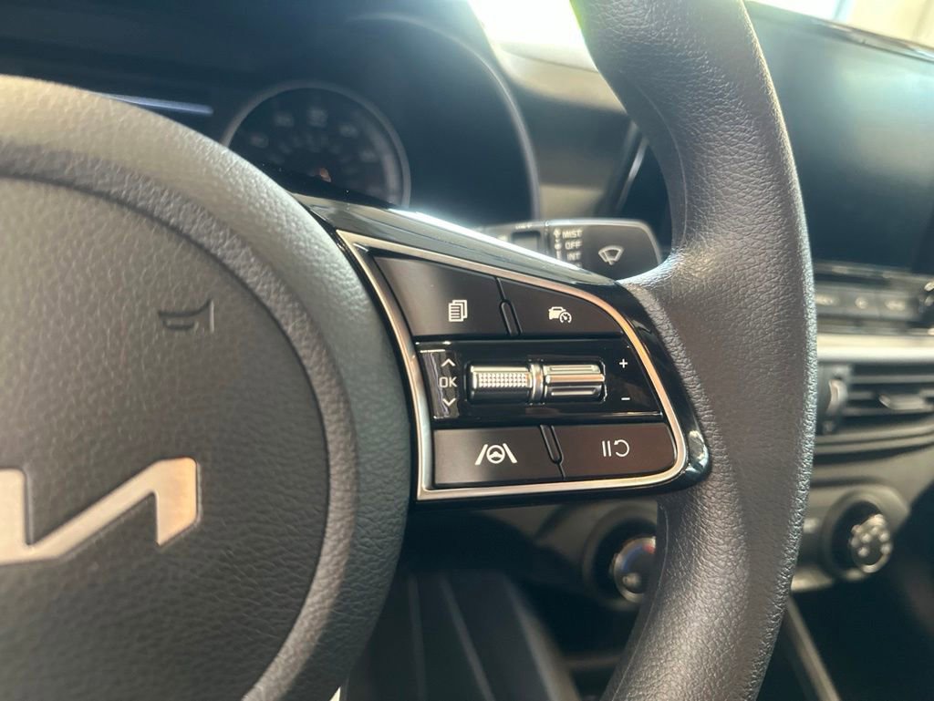 Certified 2023 Kia Forte LXS FWD image 23