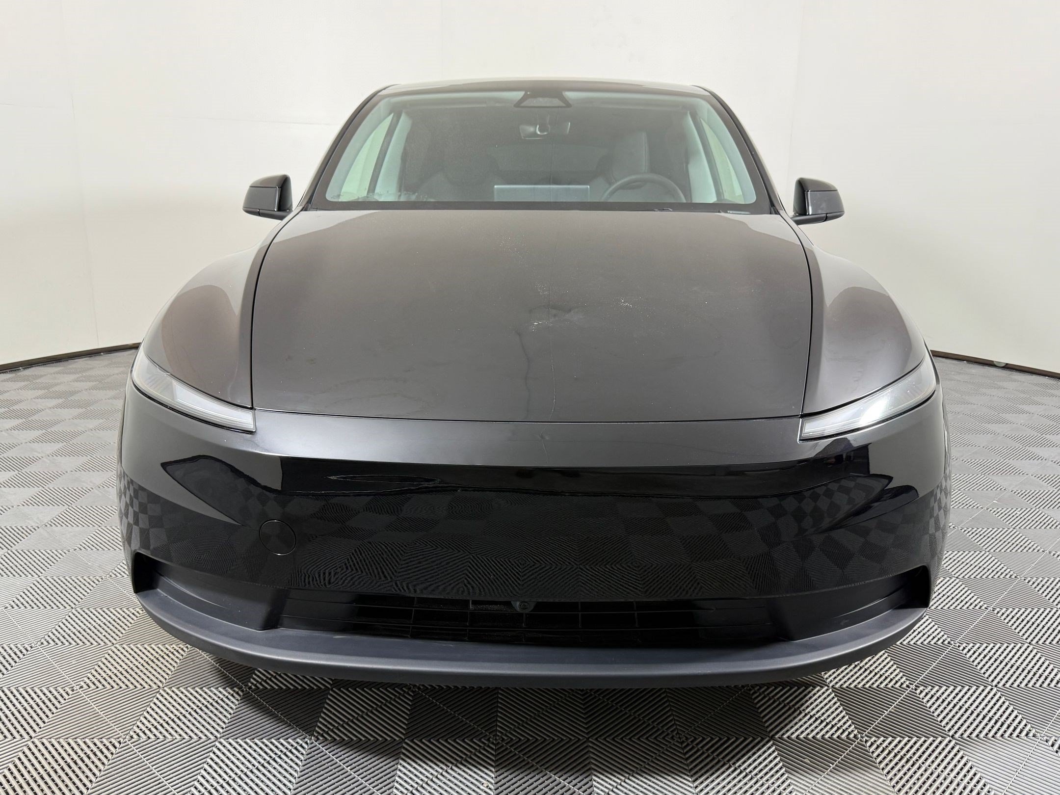 Used 2026 Tesla Model Y 2WD image 6