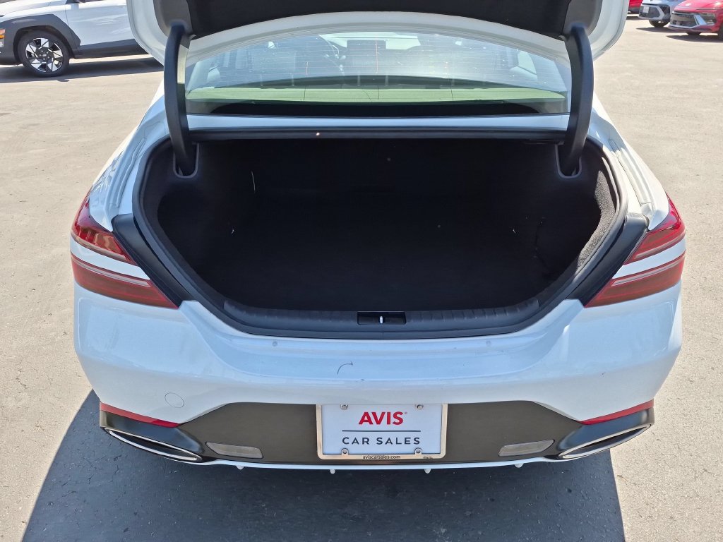 Used 2025 Genesis G70 2.5T RWD image 29