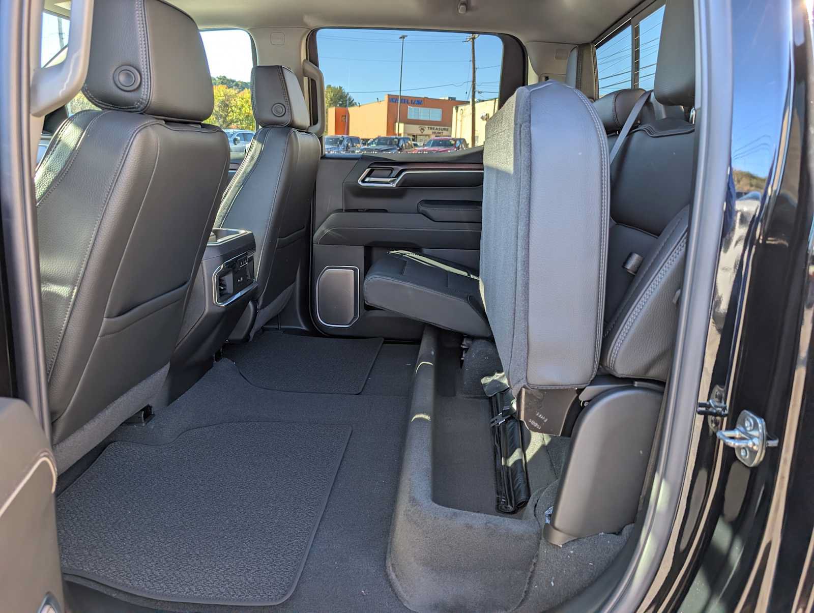 New 2026 GMC Sierra 1500 Denali w/ Denali Reserve Package AWD/4WD image 21