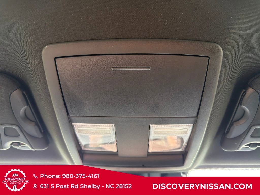 Used 2022 Dodge Challenger SXT w/ Blacktop Package image 26