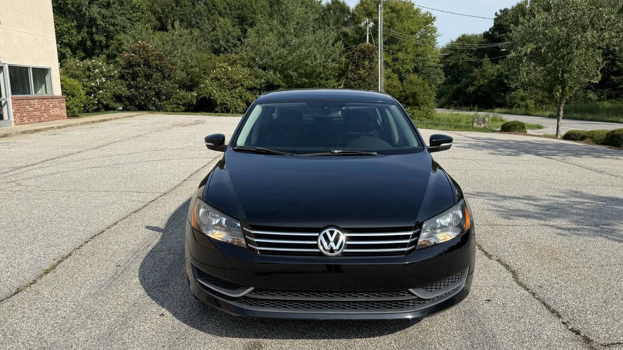Used 2014 Volkswagen Passat 1.8T SE image 2