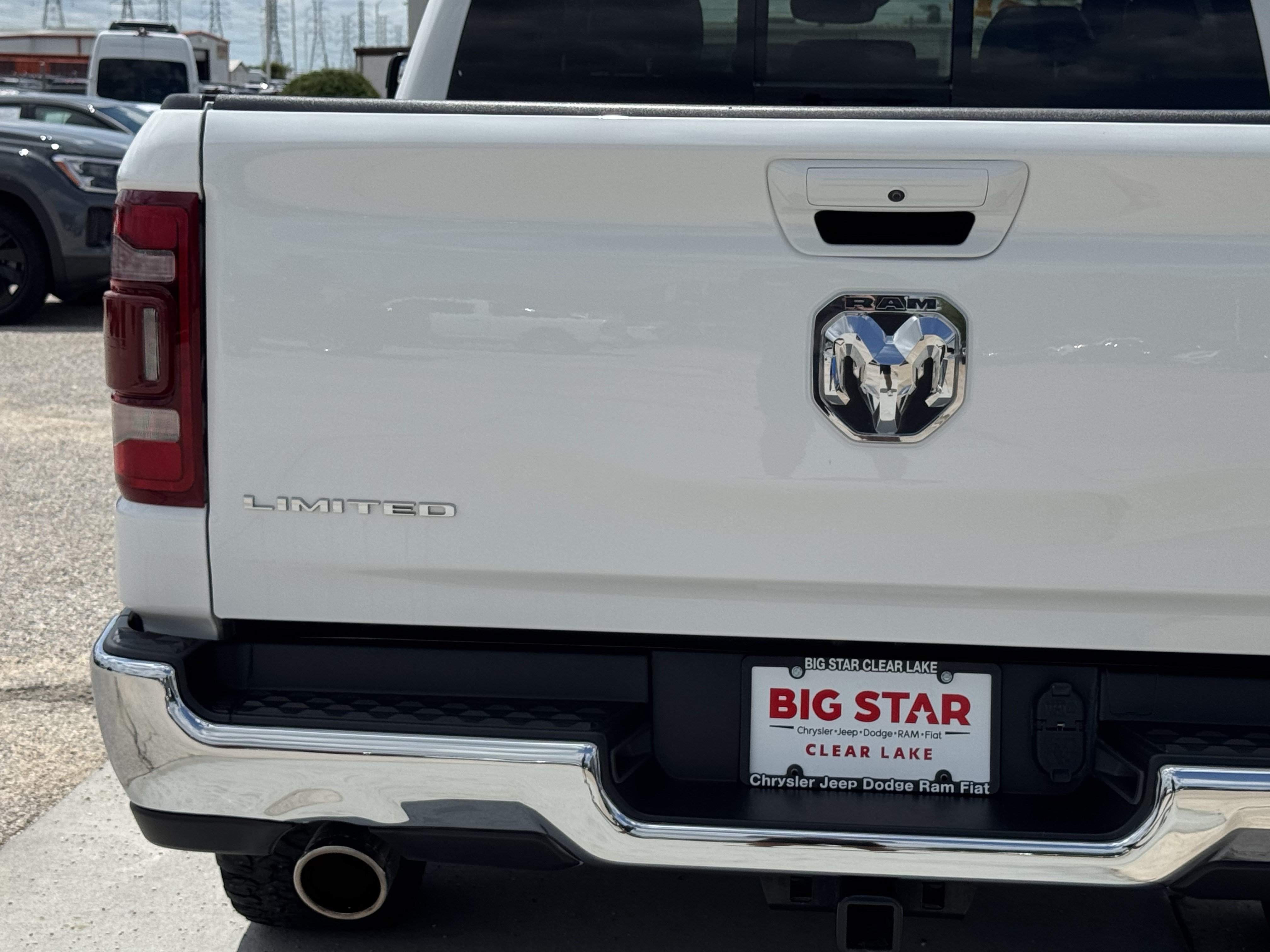 Used 2024 RAM 1500 Limited AWD/4WD image 11