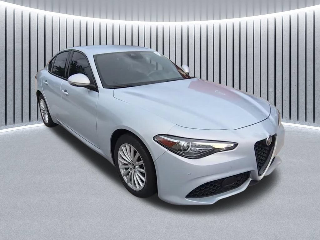 Used 2022 Alfa Romeo Giulia Sprint AWD/4WD image 20