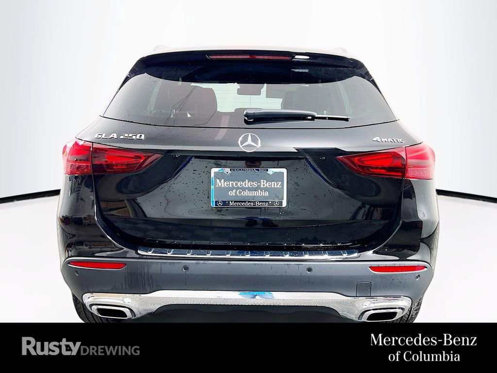 Used 2025 Mercedes-Benz GLA 250 4MATIC image 6