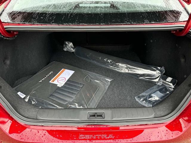 New 2025 Nissan Sentra SR image 6
