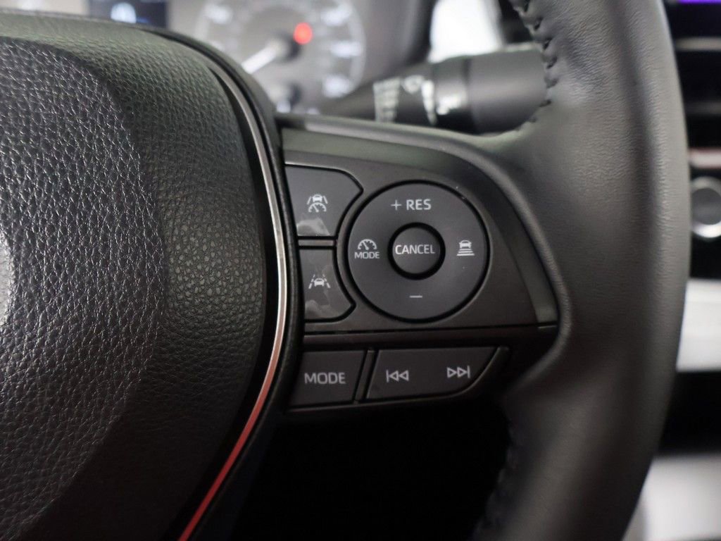 Used 2024 Toyota Corolla SE w/ Convenience Package image 37