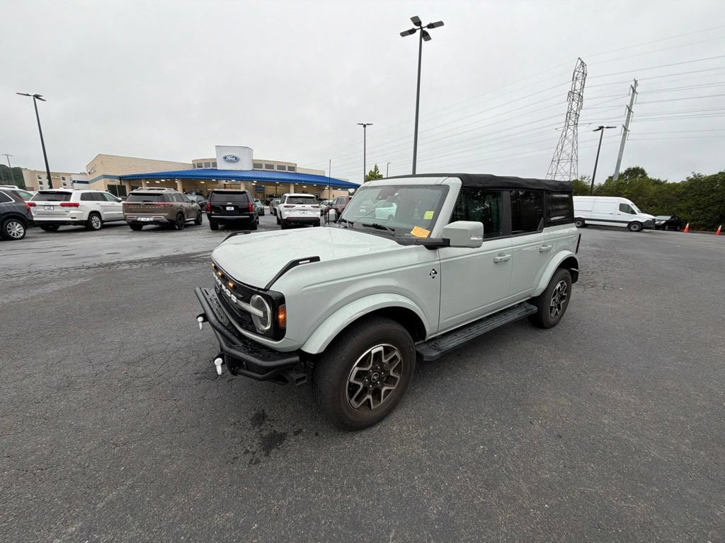 Used 2022 Ford Bronco Outer Banks AWD/4WD image 19