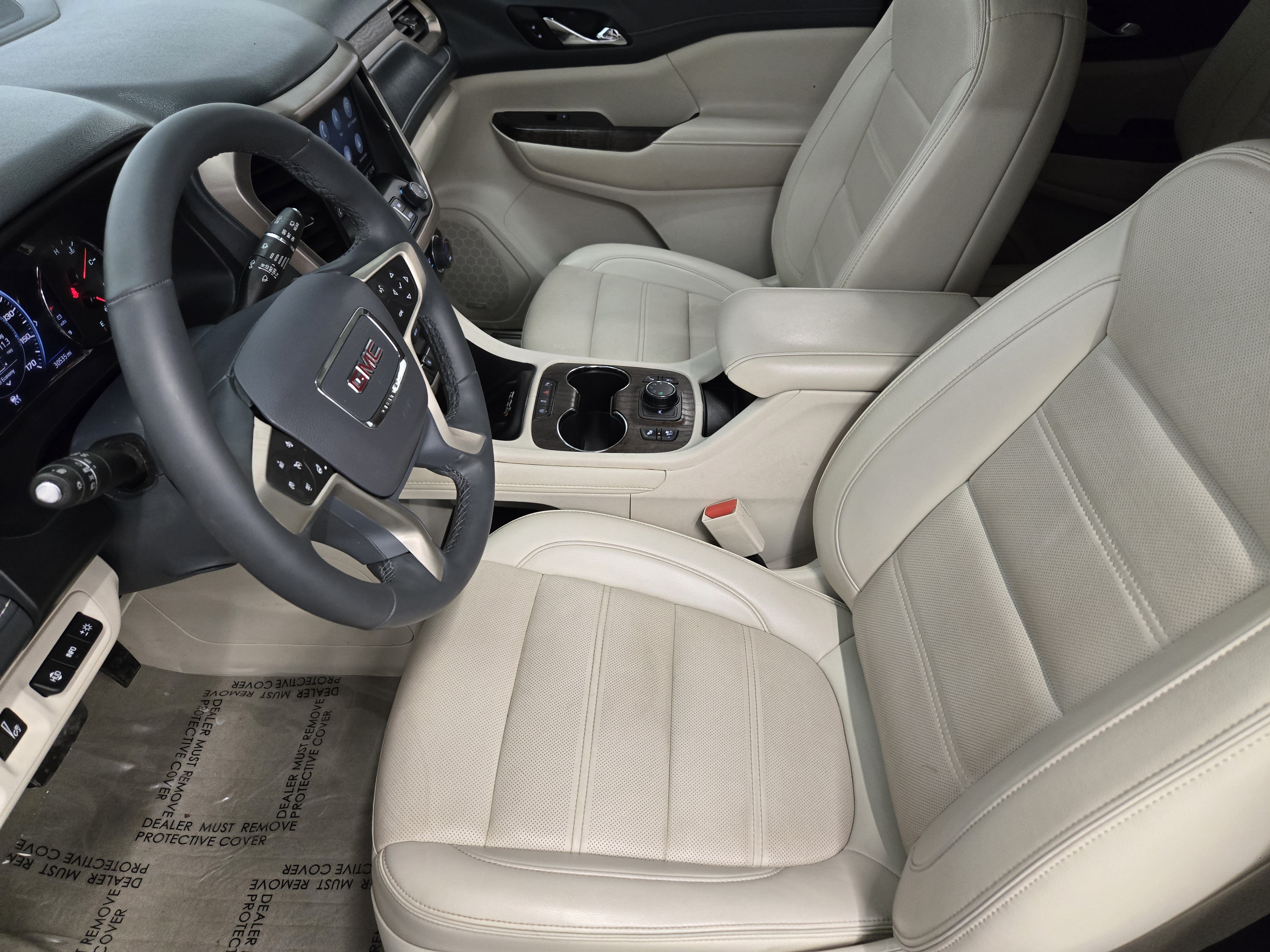 Used 2023 GMC Acadia Denali w/ Denali Ultimate Package AWD/4WD image 13