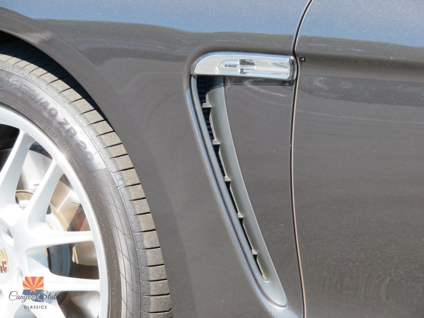 Used 2010 Porsche Panamera S RWD image 27