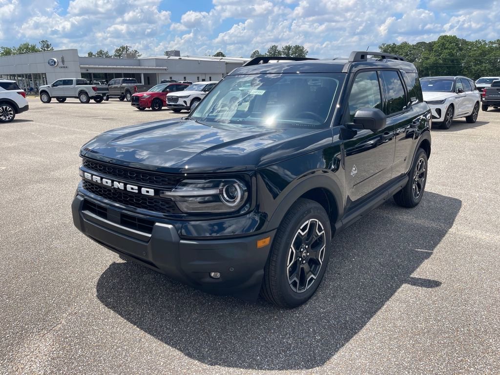 New 2026 Ford Bronco Sport Outer Banks w/ Outer Banks Tech Package+ AWD/4WD image 2