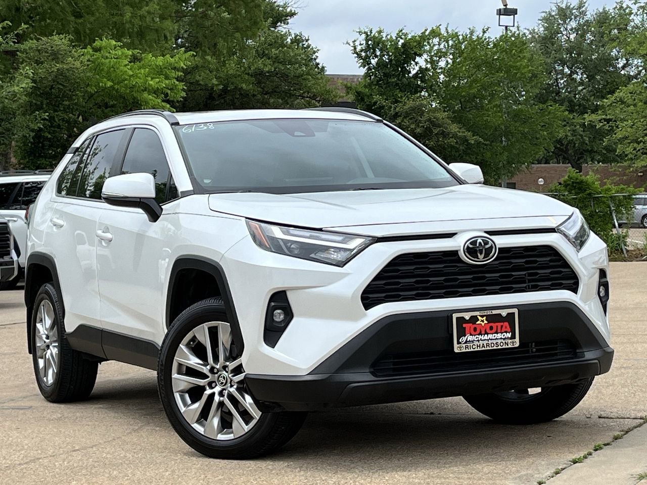 Used 2024 Toyota RAV4 XLE Premium image 2