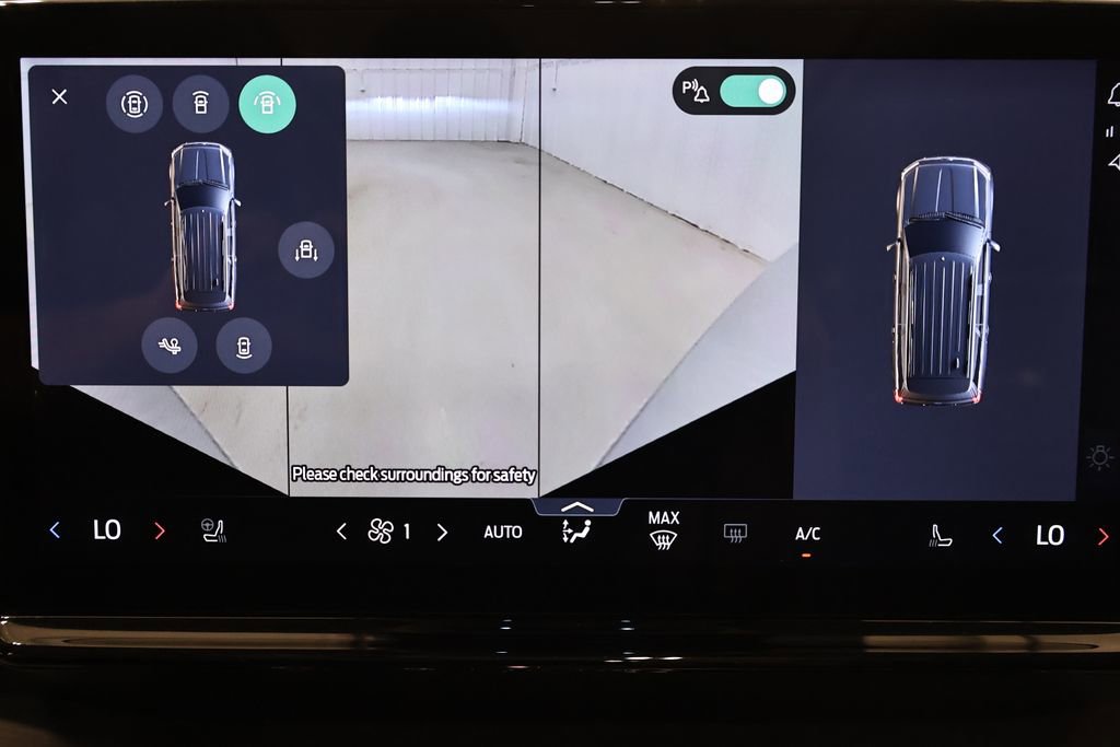 Certified 2025 Ford Expedition Max Platinum image 41